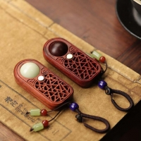 装饰挂件小叶紫檀木雕刻