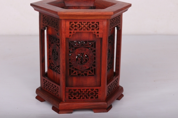 福字酸枝木笔筒6角笔筒