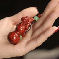 紫檀小葫芦手把件